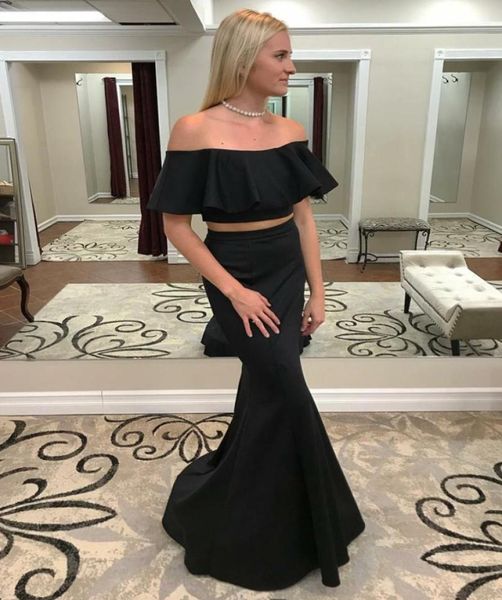 2022 sexy schwarz billig einfache Abend formelle Kleider lange Boho von der Schulter mit kurzen Ärmeln Satin Meerjungfrau Prom Party Kleid G3342616