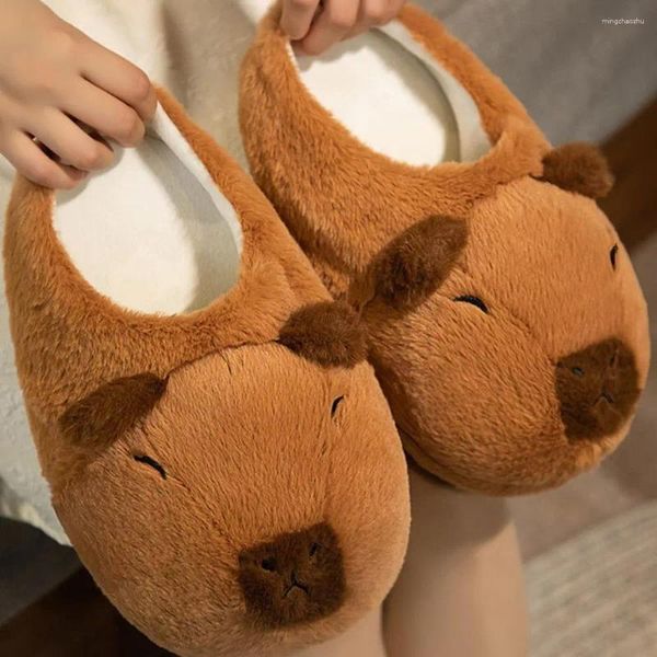 Pantofole carina capybara divertente kawaii animale ripieno con un'unica novità antispuggente