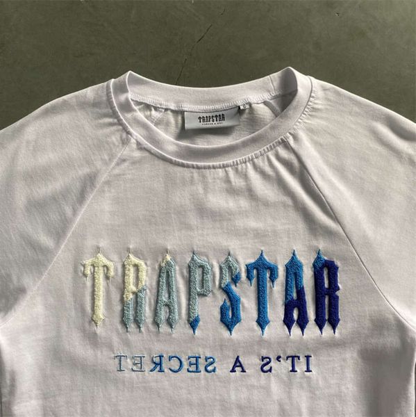 613S Мужские футболки летняя футболка Trapstar Короткое костюм 2.0 Chenille Decoded Rock Candy Flav