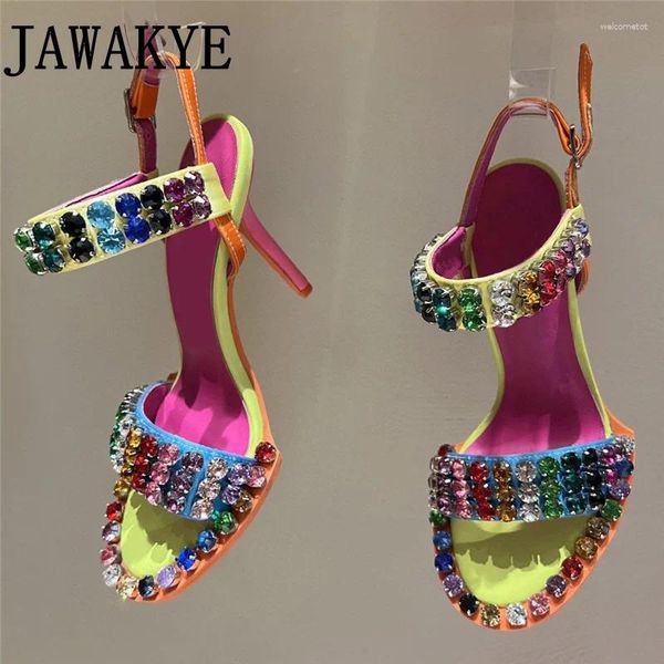 Sandálias Marca cor gemas de gemas de salto alto espreite o slingback de festa sexy para as bombas femininas sapatos de verão mujer