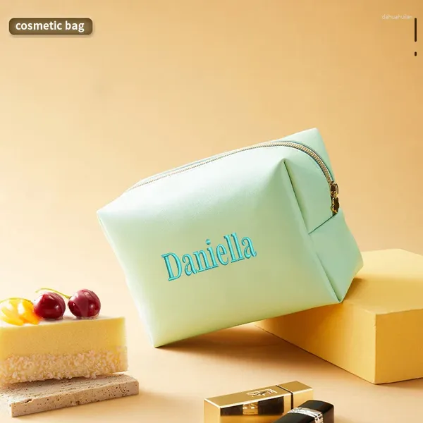 Sacchetti cosmetici da ricamo personalizzato Borsa per camino in pelle da viaggio da viaggio grande capacità di grande capacità per le donne resistenti all'acqua