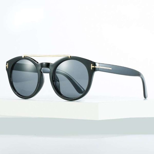 Tom Letter Sonnenbrille für Männer Frauen Designer Luxus Neue Mode Klassische Sonnenbrille Personalisierte Sonnenbrille rund Metal T-förmige Doppelstrahl Sonnenbrille