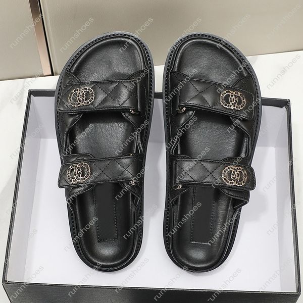 Designer Kanal Slipper Mann Frauen Sandalen hochwertige Schieberegler Kristallkalb Leder Freizeitschuhe gesteppte Plattform Sommer bequemer Strand EUR35-44