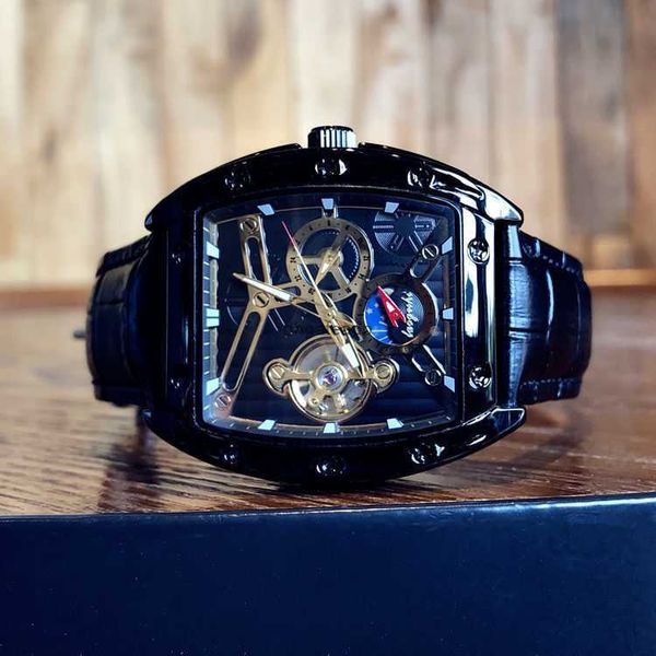 Autentico samurai nero orologio da uomo commerciale meccanico automatico business impermeabile tourbillon barrel di vino cavo