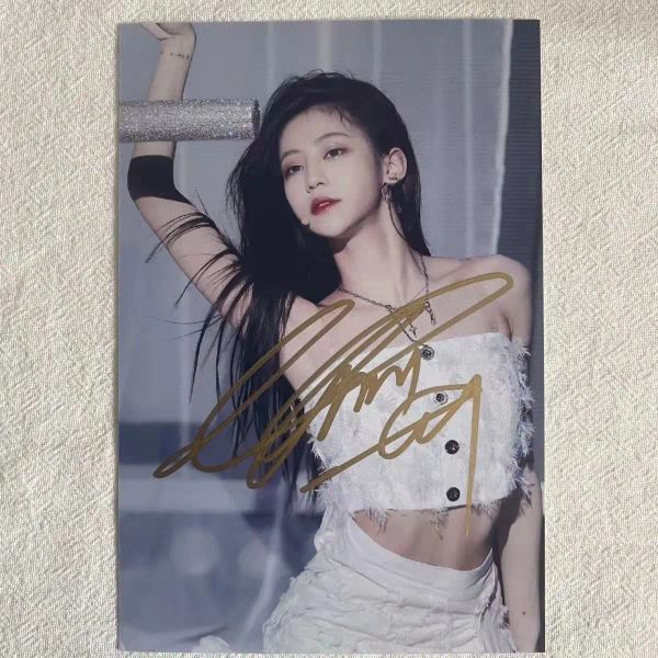 Cartões SNH48 Yuan Yiqi Pessoalmente assinada foto promocional, Presente de aniversário não impressa de 6 polegadas para colegas de classe e amigos