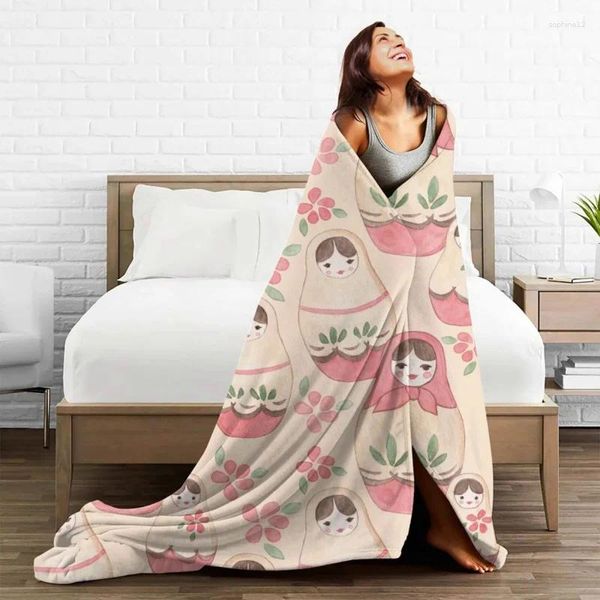 Decken matryoshka russische Puppenmuster Flanell bedruckt Anime Plaid tragbare Wurfdecke für Bettwäsche Couch Plüsch dünner Quilt