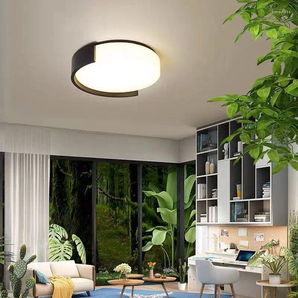 Luci a soffitto L'ultima semplice LED LED NORDIC Classico Black White Designer Creativo Circolare Creativo Studio Studio Lampada di studio della camera da letto