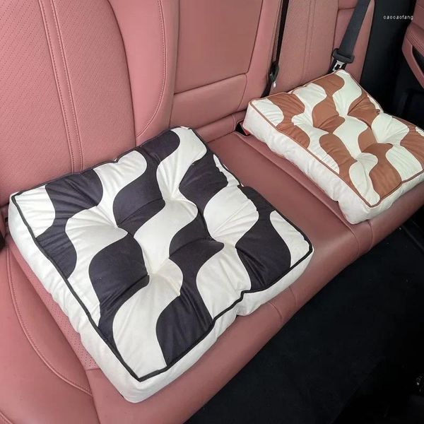 Yastık İskandinav ins tarzı baskı çift kullanımlı araba ekose kalınlaştırma ip tasarımı kare koltuk malzemeleri
