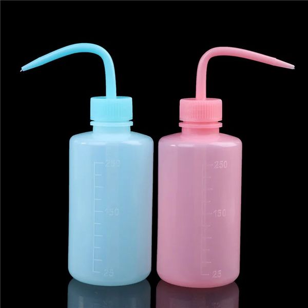 NUOVO TATTURA da 250 ml Diffusore Svelt Squeeze Diffusore Plastic Sap Water Lab Water non Sprayfor Plastic Lab Wash per bottiglia di compressione per tatuaggi