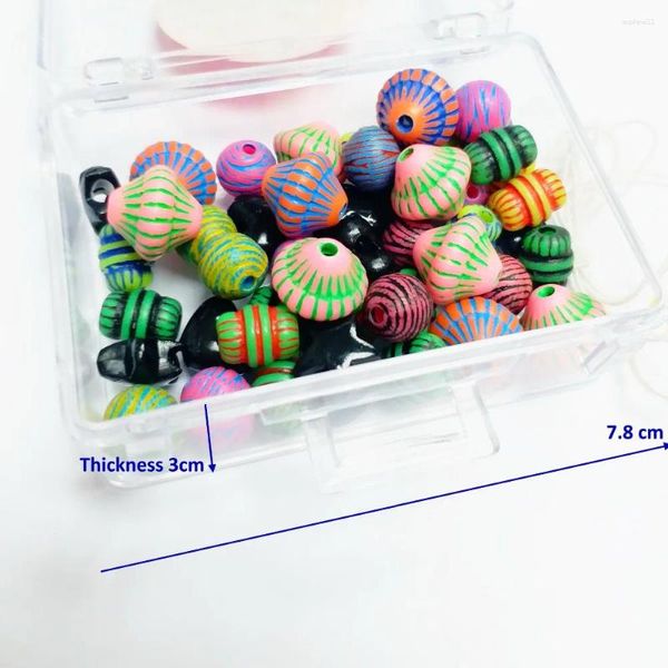 Decoração de festa 1Box Vintage Plastic Portable Beads Charms para Bracelete de colar RETRO FATHA JOENS CRIP