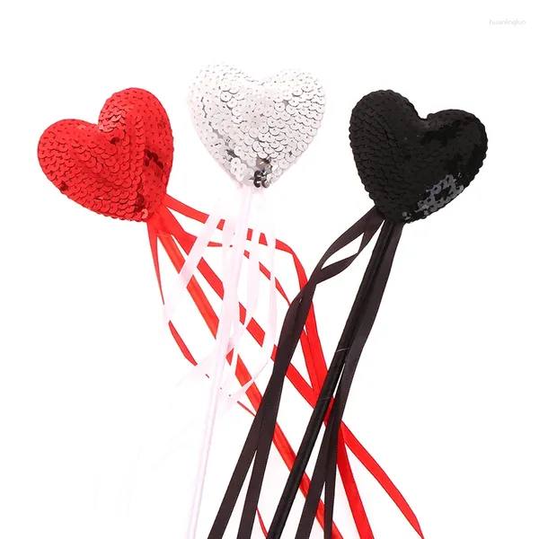 Decorazione per feste 1pcs Glitter Heart Wand Wand Girls Wands Magic Basks Princess Cosplay Prop per il compleanno di Halloween Supplies