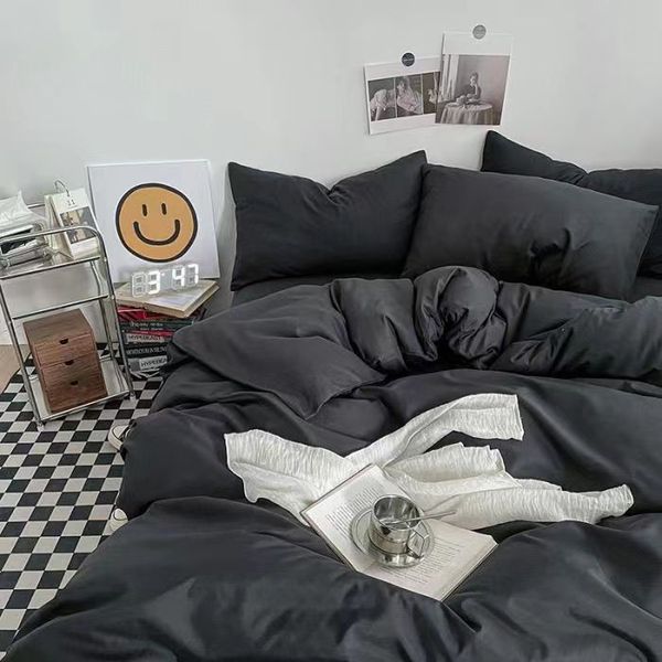 Schwarzer Bettwäsche Set für Jungen Mädchen Schlafzimmer gewaschene Baumwoll Bettdecke Kissenbezug Bettdecke einfache Modebettblech Set Bett Bettwäsche