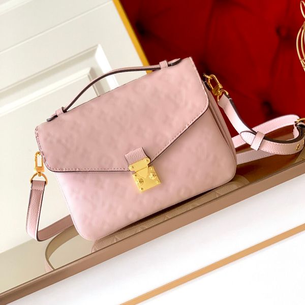 Luxurys kadın m44875 kabartmalı haberci çanta adam gerçek deri çanta tasarımcı crossbody çanta seyahat tote kız cfashion klasik flep debriyaj omuz çantaları