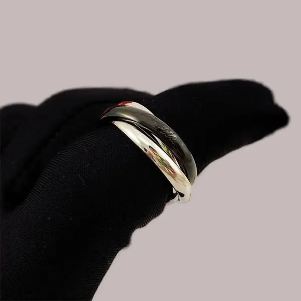 Populatore Designer Ring Wedding Trinity Fashion Tre Colori Anelli per donne Elegante lettera di gioielli liscio Donna Enna Impegno vintage ZL203 B4