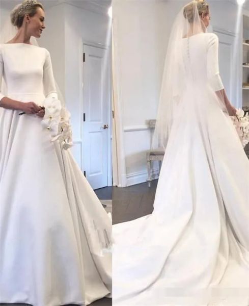 Kleider 2020 Elegant Eine Linie Brautkleider 3/4 Langarmes Batteau Ausschnitt bedeckte Knöpfe zurückgepackte Satin -Hochzeitskleid Vestido D.