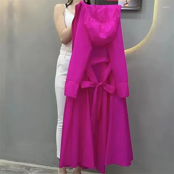 Frauenjacken 2024 High-End-Chiffon Sonnenschutzmittel langer Sommer Dünner Mantel großer Strickjacken weiblicher Sonnenschutzkleidung