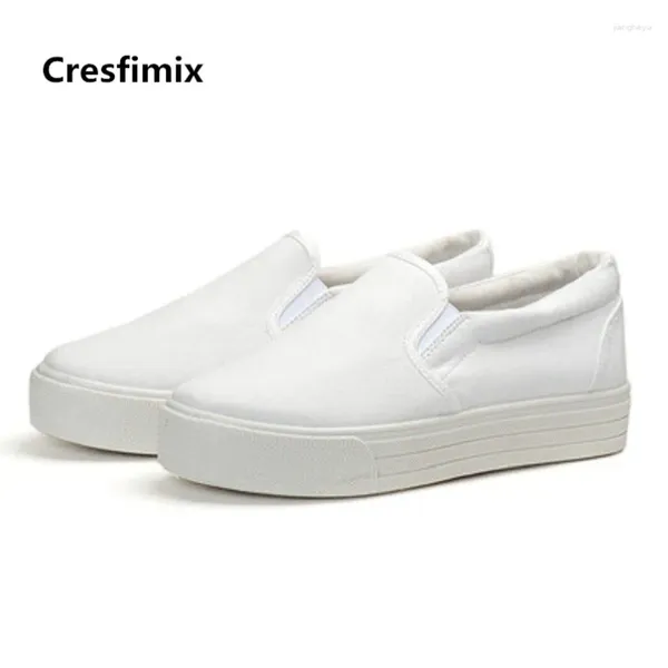 Повседневная обувь Cresfimix Женщины Fahsion Комфортная белая плоская платформа Canvas Lady Slip on Cloth Work C2193