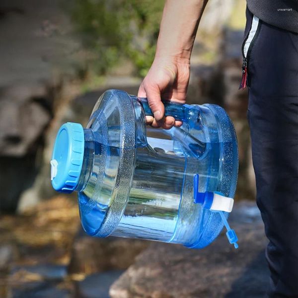 Wasserflaschen 7.5L Tragbarer Behälter Multifunktionslager mit Wasserhahn-Trinkeimer zum Wandern selbstfahrende Tour