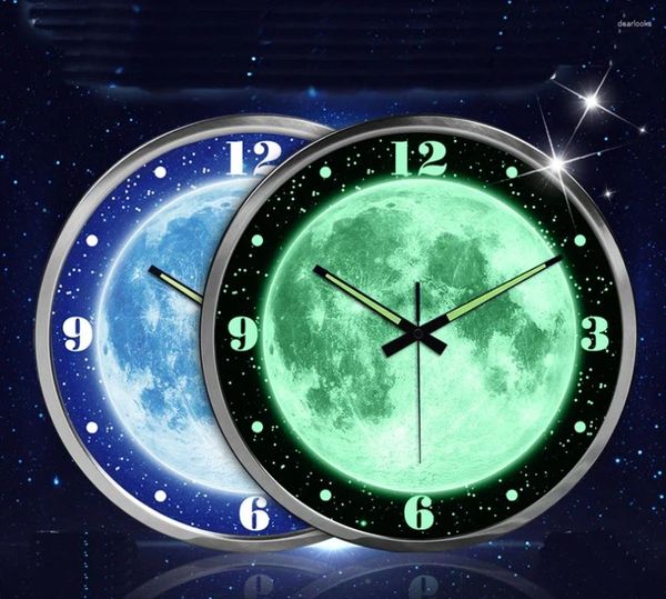 Orologi da parete Magical Luminous Moon Star Clock Personality Camera da letto Universo