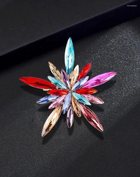 Broşlar Rhinestone Star Flower Brooch Pim Kız Vintage Renkli Kristal Kar Tanesi Havai Fişek Elbise Aksesuarlar Sevgililer Hediyesi