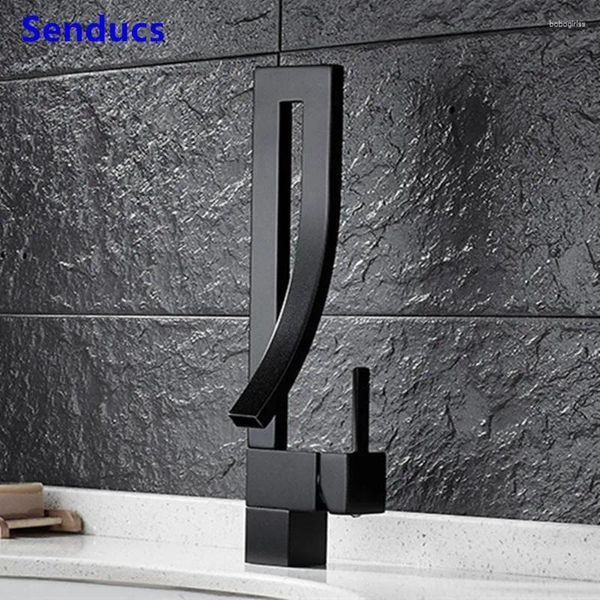 Rubinetti del lavandino del bagno Faucet dell'acqua Materiale in ottone solido MANUSA SINGOLA E VALVOLA CERAMICA CERAMICA TACCO DI ALTA QUALITÀ