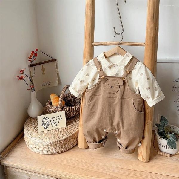 Roupas conjuntos de roupas coreanas Autumn Baby meninos 2pcs Conjunto de roupas camisetas estampadas de algodão Suspender Cartoon Macicles Suit de criança roupas de menino