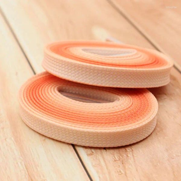 Вешалки Wellace 1 Пара двухцветных градиентных плоских шнурков шириной 0,8 см. Пользовательские многоцветные высококачественные 3-цветные повседневные кроссовки для женщин