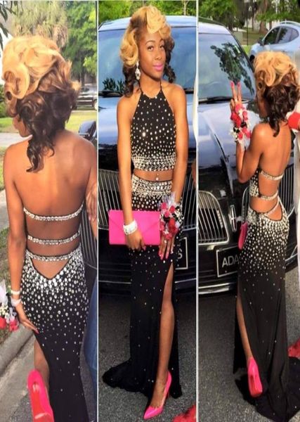 Crystal Black zweiteiliger afrikanischer Prom -Kleid 2K16 Diamant Perlen Graduierungskleid Rückenless hoher Schlitzhalter Abendpartykleider Ve7020858