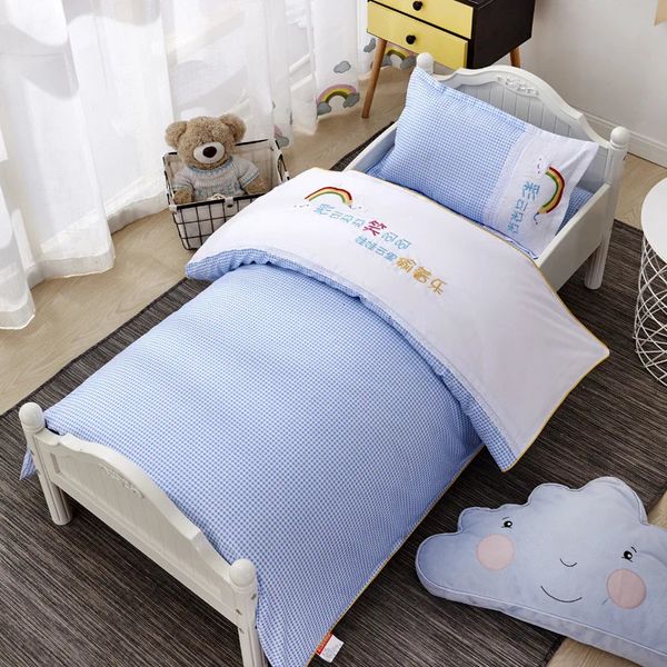 Bordado de cor sólida Treepiece Terne Baby Bedding Conjunto de jardim de infância do jardim de infância do desenho animado de algodão puro presente sem interno 240322