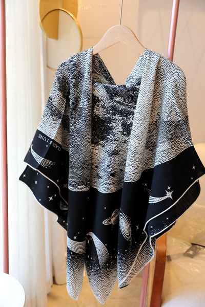 Kaschmir Seidenschal Designerinnen Frauen Männer Schalpferd Marke Huxury große Quadratschalte Echarpe Luxe Pashmina Schal -Wrap Stole Poncho Handrollted Ränder