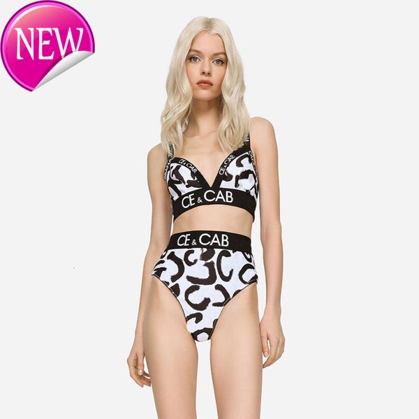 2024 Nuovo stilista di moda set di bikini sexy set da bagno a buon mercato per donna sexy costume da bagno donne indossano spiaggia estiva con costume da bagno due pezzi S Cyd2305296