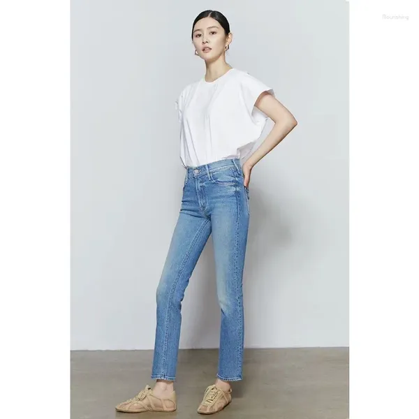 Jeans feminino EOS 2024 Chegada da primavera Europeia e americana MO Estilo alta cintura magra cortada em mamãe azul colorida