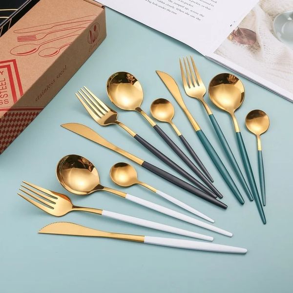 Set di posate d'oro Spoons Golden Forks Forks coltelli da posate set di coltello in acciaio senza cucchiaio caffè set di stoviglie specchio