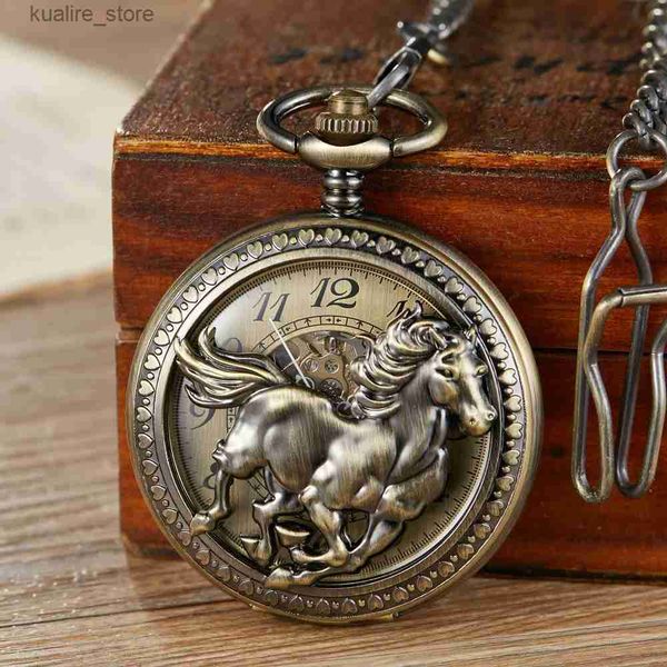 Pocket Watches Hollow Chinese Zodiac Brown House Skeleton Pocket Pocket Chain Presente Men steampunk Pingente Gifts Mulheres L240402
