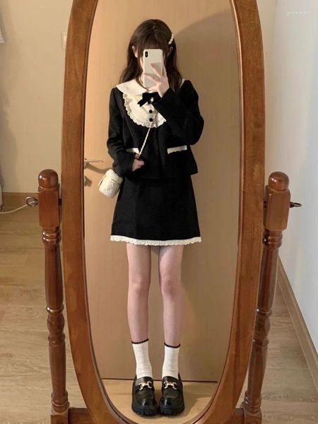 Arbeitskleider französische Puppenhals Jacke Rock Zwei-teilige Set Frauen Fashion Spitzen Patchwork Kontrast koreanische Slim Frühlingsberühmtheit Chic Anzug