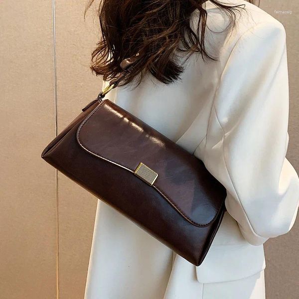 Totes francês Bolsa de luxo de Bag French Mulher Feminino Versátil Bolsas de ombro Elegantes Combate bolsas de grande capacidade 2024