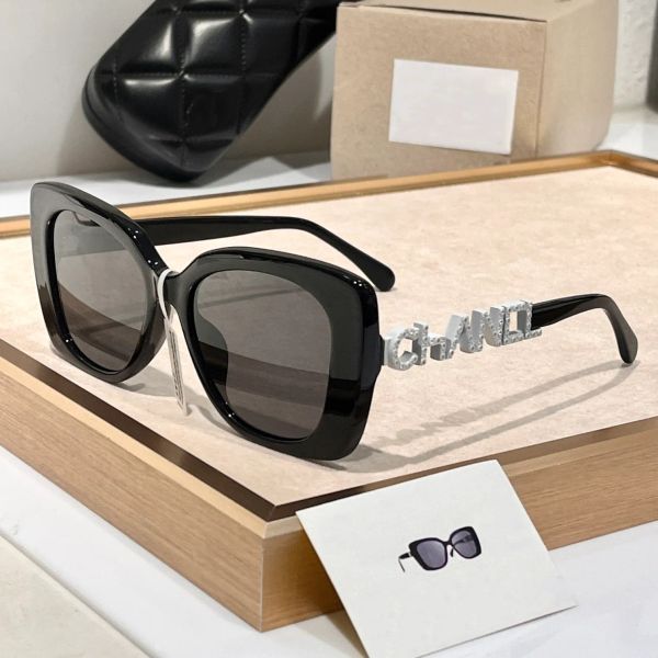 D .Essigner Sonnenbrille Mode Sonnenbrille für Frauen Luxus Buchstaben Spiegel Bein mit Diamond Beach Shading UV -Schutz Polarisierte Brille Geschenk mit Schachtel Gut