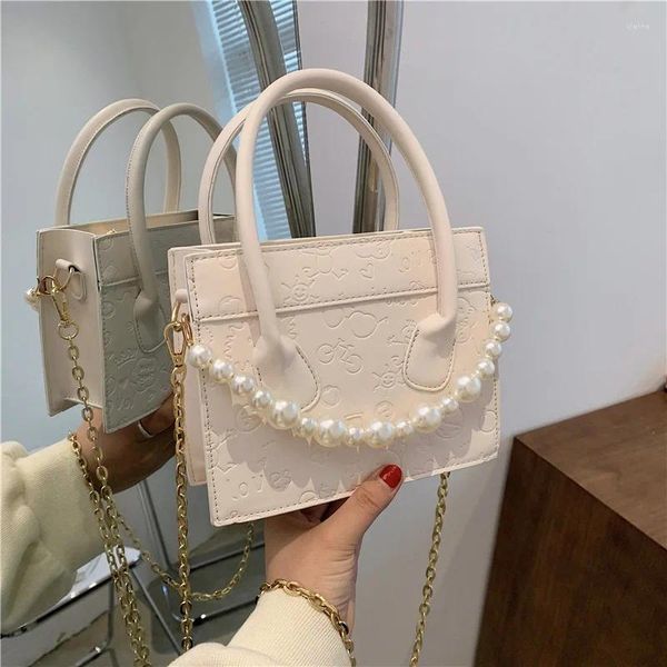 BAGA BAGA EUROPEIA E AMERICAN LADIES IMPRESSÃO ombro 2024 Fashion Pearl Portátil Small Square Corean Chain Messenger