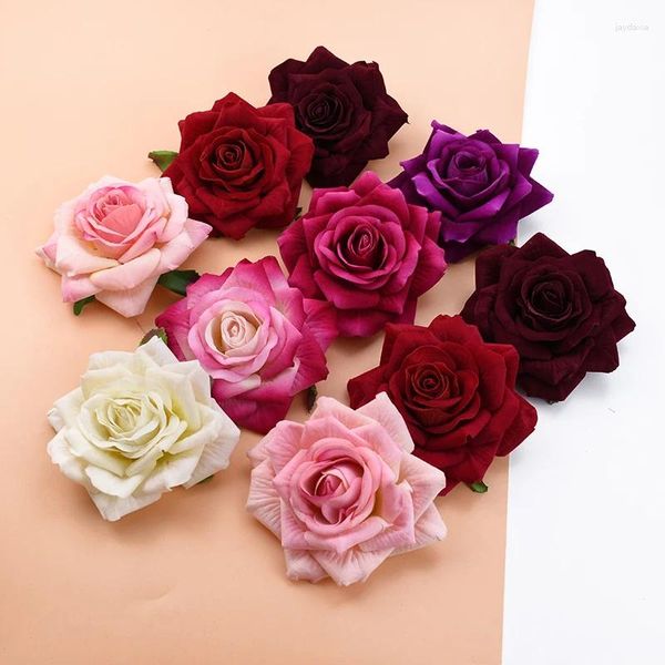 Декоративные цветы 10 шт. 10см розы головы свадебные растения Стена DIY Рождественские украшения для домашней невесты брошь искусственное