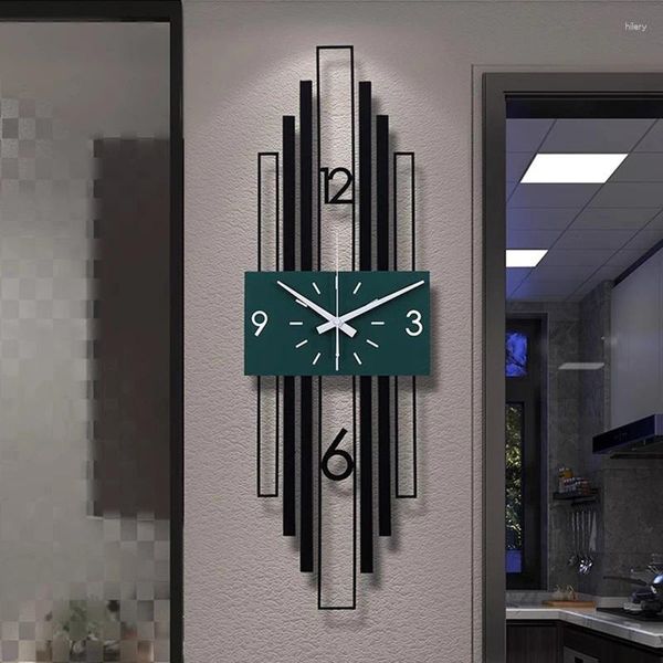 Orologi da parete estetica orologio nordico silenzioso orologio in metallo nero in metallo unico da parte da parete decorazione soggiorno