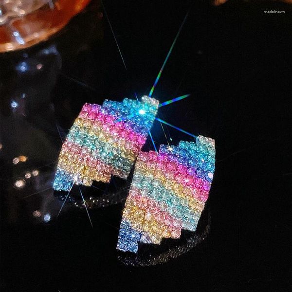 Brincos de garanhão strass colorido brilhante para mulheres tendem a tendência de luxo de festas geométricas Acessórios de jóias por atacado