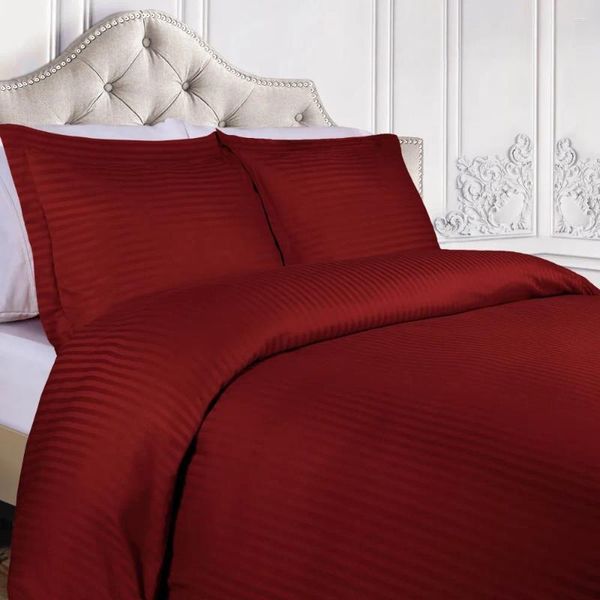 Bedding Sets Down Down Duvet Set Material de alta qualidade Quarto confortável