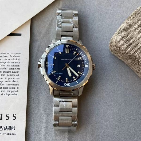 Mens Watch Fashion Leisure ve Business Machine Hareketi Yüksek kaliteli çelik saat bandı 42mm büyük kadran