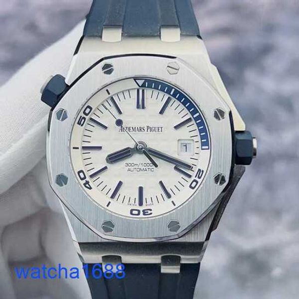 Promi -AP -Armbanduhr Royal Oak Offshore Serie 15710st Weißes Zifferblatt 1/4 Blau Präzision Stahl Herren transparent automatische mechanische Uhr 42mm