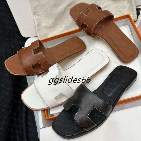 Designer Slifors Womens Sandals Sandals Fashion Luxury Beach Slides Classic Lady Leather Summer Simple Flip Flip Bottoms Flops With Dust Bag 35-42