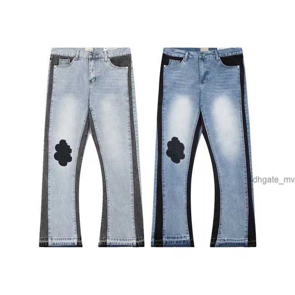 Trendy High Street Herren Jeans Hosen Modedesigner Jeans Blue Denim Flared Hosen Pant Youth Rivet Print Patch weiße Jeans Stickjungen Kecks Kecks