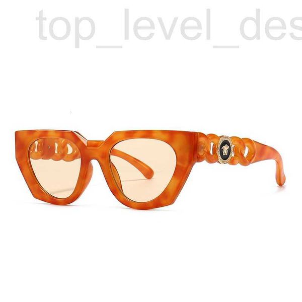 Designer di occhiali da sole 0042-1 Eye's Eye's Women's Street Glasses Square Modern KBMH