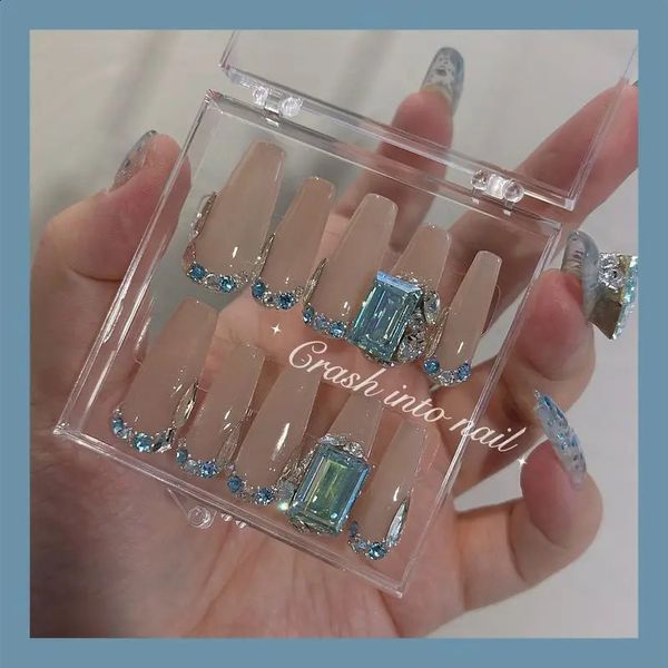 Quadratblau Tshaped Fake Nails Transparent Long T Nagel Typ Aussehen rechts tragbares falsches handgefertigtes fertiges Produkt 240328