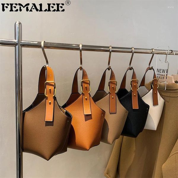 Umhängetaschen Retro unregelmäßiger verstellbarer Riemen für Frauen 2024 Lychee Muster Tasche Freizeit Einkaufsbahnen Tasche Weibliche Handtasche
