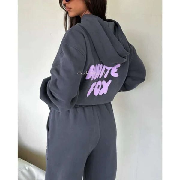 Beyaz Foxx T Shirt Kadın Takım Yeni Designer Trailsuit Kadın Moda Sportif İki Parça Set Sweat Pecting Casual Jogging Suit 416 Kapalı Whiteshoes Gömlek